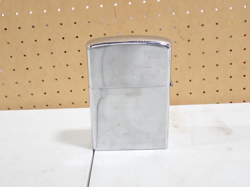 Large Cigarette Lighter (1 of 8)