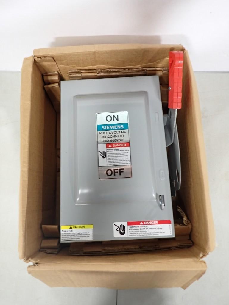Industrial Siemens Photovoltaic Disconnect Switch HNF361PV Rated for 30A 600 Volts: Industrial Siemens Photovoltaic Disconnect Switch HNF361PV Rated for 30A 600 Volts All pictures are considered part of the description and should be examined carefully by bidders. Live Auctioneers is 