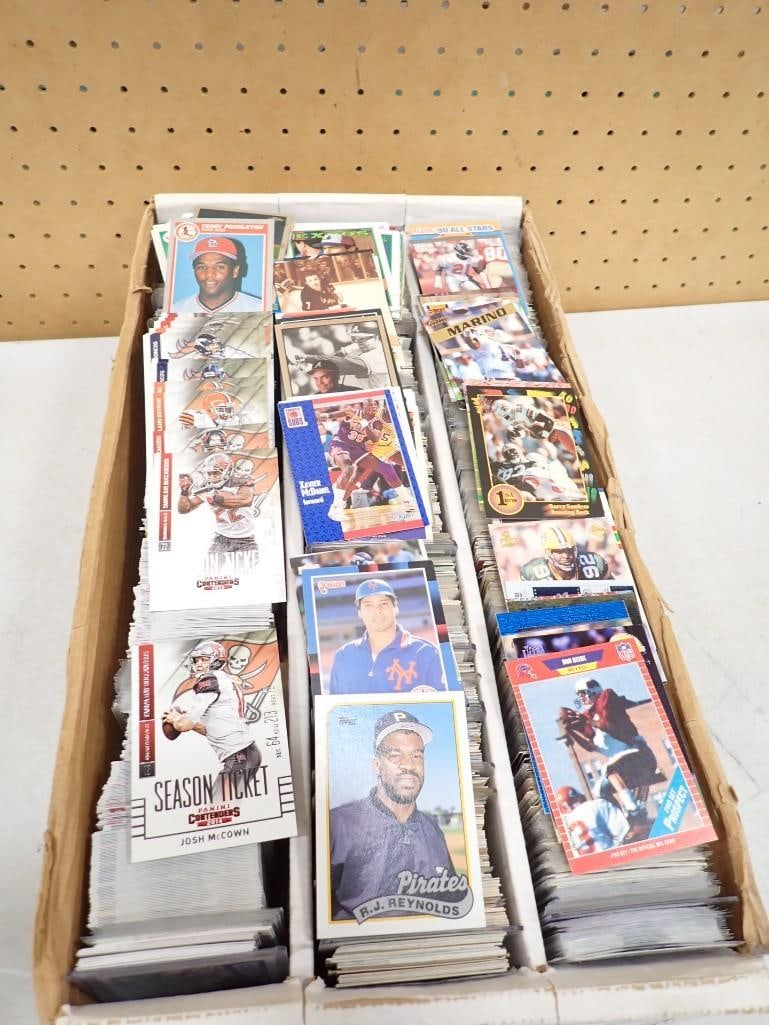 Baseball, Football, Basketball, etc. Sports Cards - Large Flat (1 of 6)