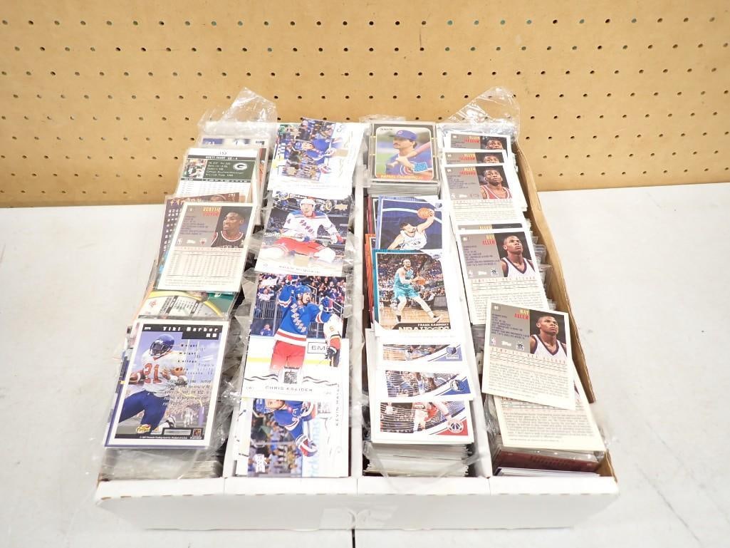 Football, Basketball, Hockey etc. Sports Cards - Large Flat (1 of 6)