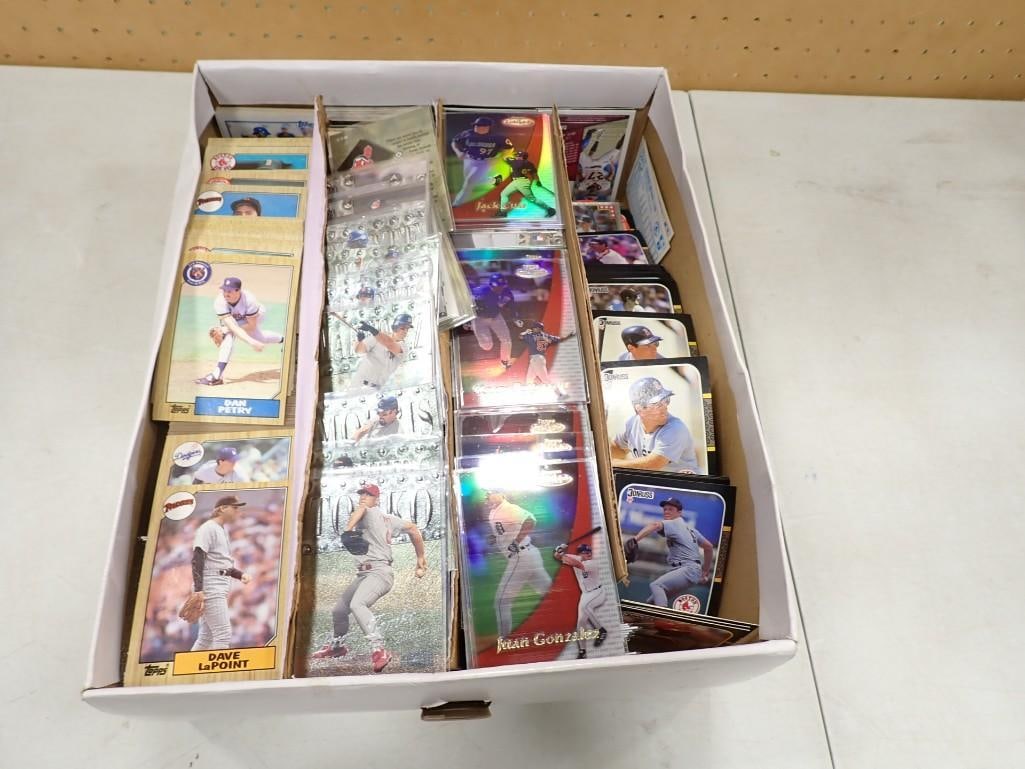 Baseball Cards etc. - Large Flat including Vintage (1 of 6)