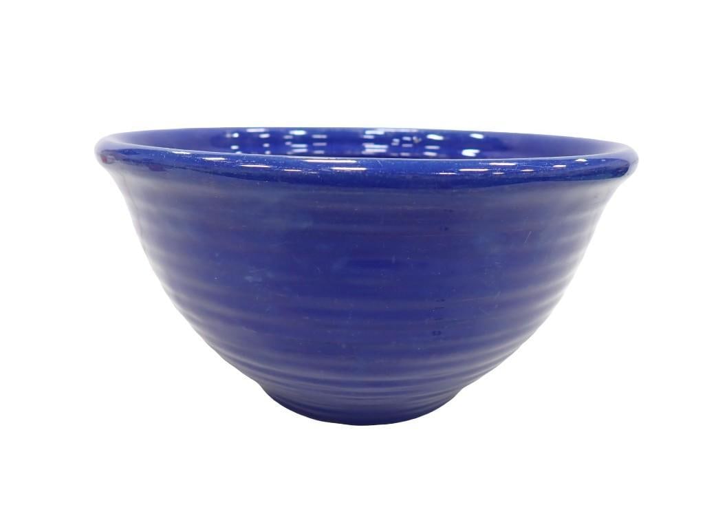 Bauer Pottery Ringware Bowl Cobalt Blue - Very Faintly marked: Bauer Pottery Ringware Bowl Cobalt Blue - very faintly marked All pictures are considered part of the description and should be examined carefully by bidders. Live Auctioneers is now offering Live Shi
