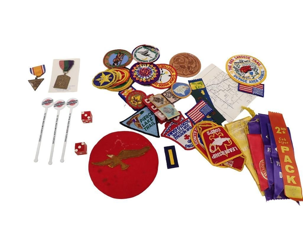 Lot of Smalls incl Chicago & North Western RR Stirrers, Medals, Patches, Ribbons, Etc: Lot of Smalls incl Chicago & North Western RR Cocktail Stir Sticks, Medals, Embroidered Boy Scout Patches, Ribbons, Etc All pictures are considered part of the description and should be examined c