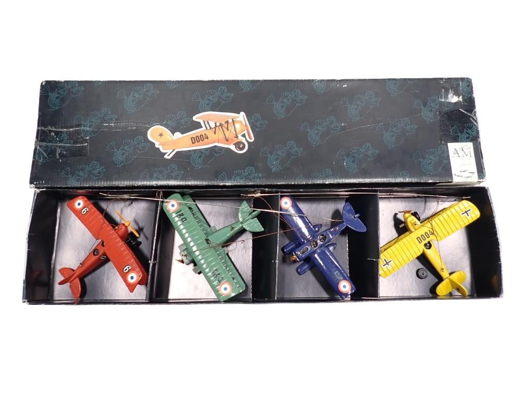 AM AP120 Flight Mobile 1920 Airplane Mobile in Original Box (1 of 8)
