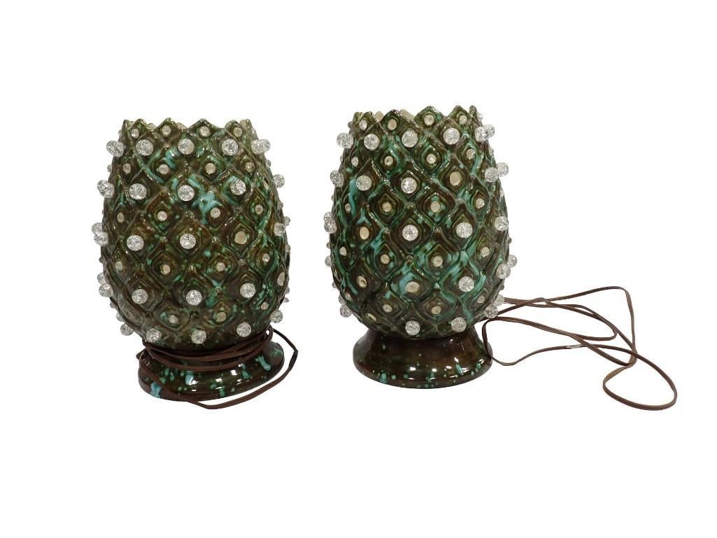 2 Vintage Ceramic Pineapple Shaped Lamps: 2 Vintage Ceramic Pineapple Shaped Lamps All pictures are considered part of the description and should be examined carefully by bidders. Live Auctioneers is now offering Live Shipping through them. T