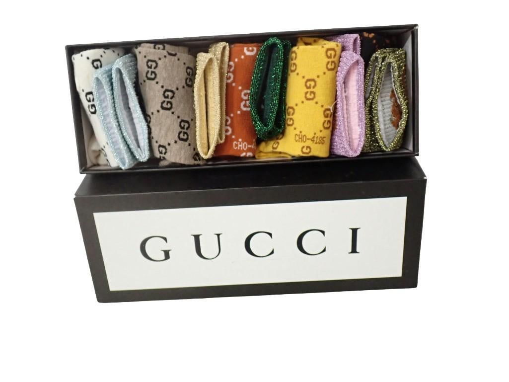 Gucci Socks Gift Box: Gucci Socks Gift Box All pictures are considered part of the description and should be examined carefully by bidders. Live Auctioneers is now offering Live Shipping through them. This is an optional p