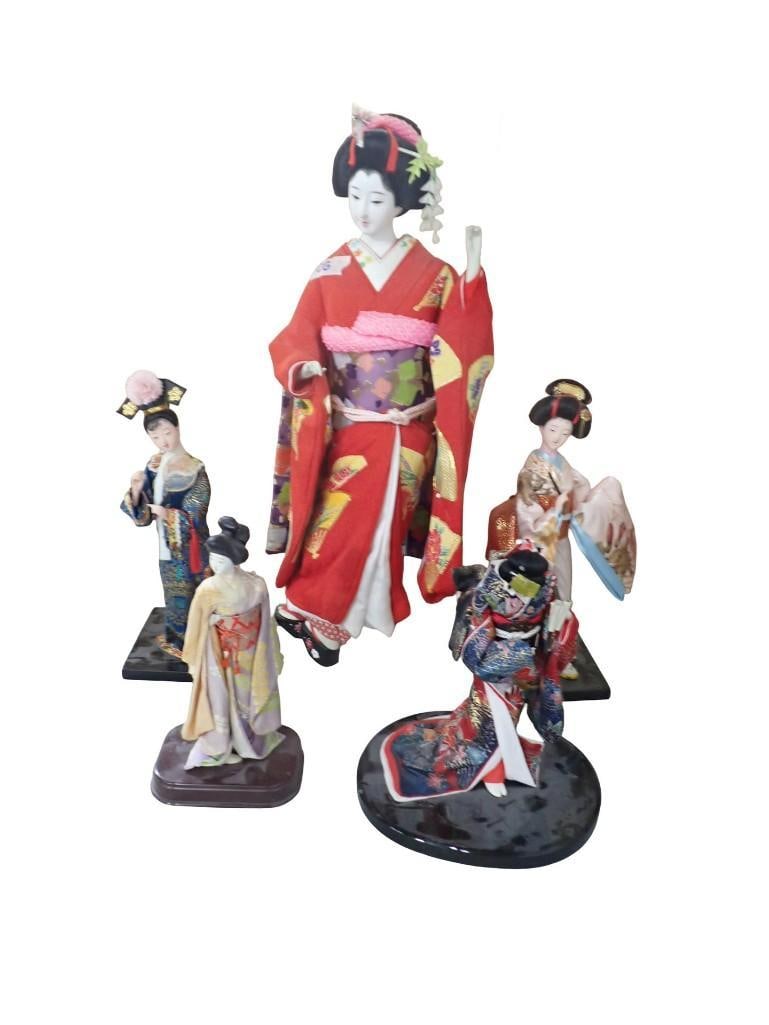 Japanese Oyama Geisha Doll Figurines (1 of 7)