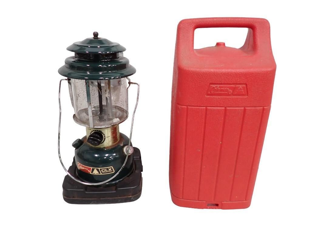 Coleman CLX Adjustable Dual Mantle Camping Lantern with Case Vintage (1 of 10)