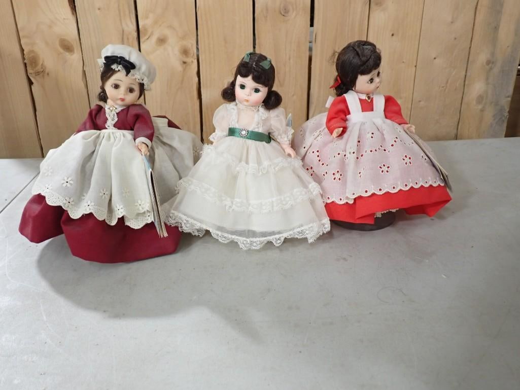 3 Madam Alexander Little Women Dolls (1 of 10)