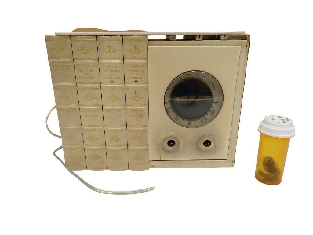 Vintage 1940s Emerson "Library Book" vacuum tube radio - untested, comes as is - see pictures: Vintage 1940s Emerson "Library Book" vacuum tube radio - untested, comes as is - see pictures All pictures are considered part of the description and should be examined carefully by bidders. L