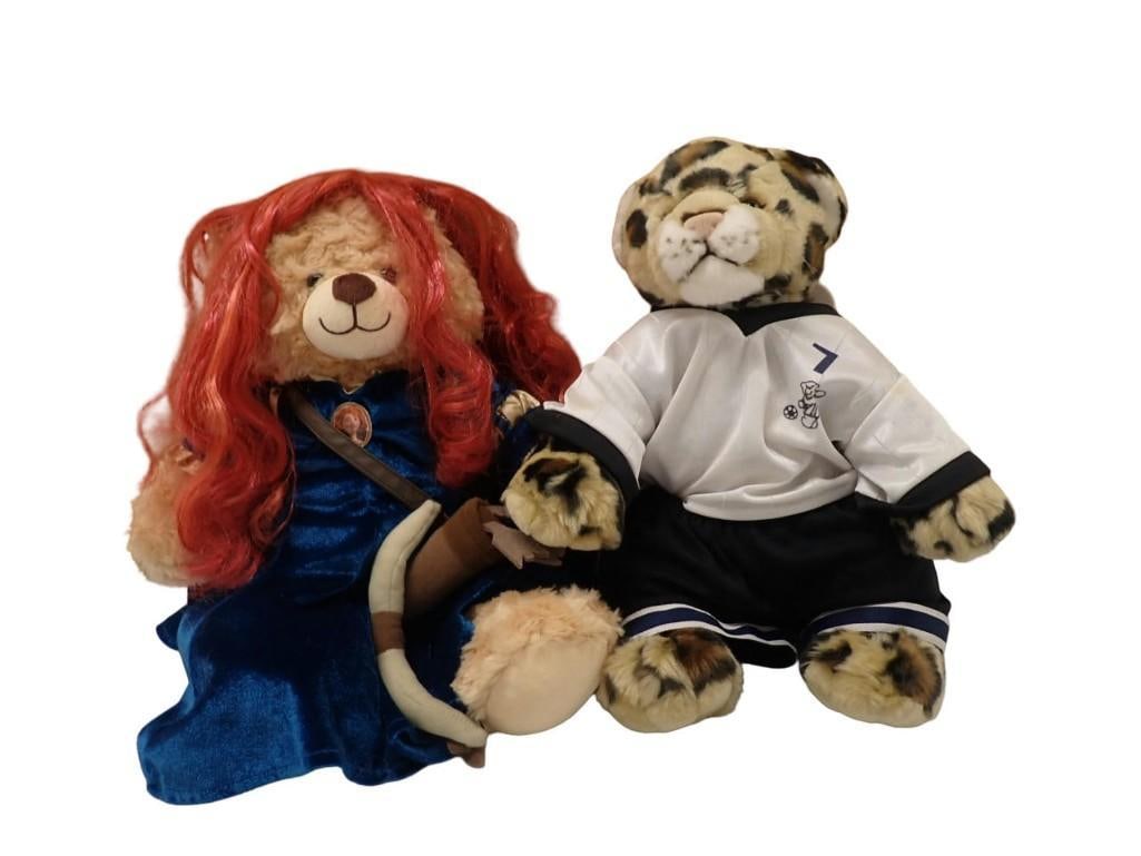 Build-A-Bear Lot - Walt Disney-Pixar Brave Merida red Wig and Bow and Arrow and a Soccer Cheetah: Build-A-Bear Lot - Walt Disney-Pixar Brave Merida red Wig and Bow and Arrow and a Soccer Cheetah Plush All pictures are considered part of the description and should be examined carefully by bidders. 