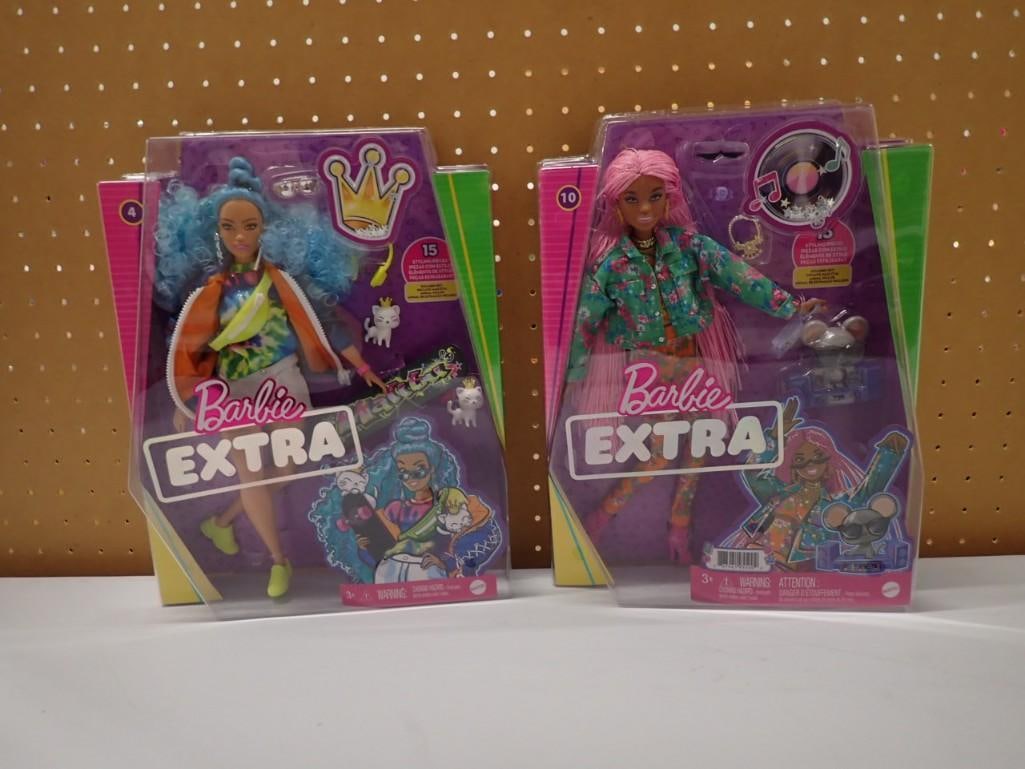 Mattel Barbie New in Package Barbie Extra #4 and #10: Mattel Barbie New in Package Barbie Extra #4 and #10 All pictures are considered part of the description and should be examined carefully by bidders. Live Auctioneers is now offering Live Shipping thr