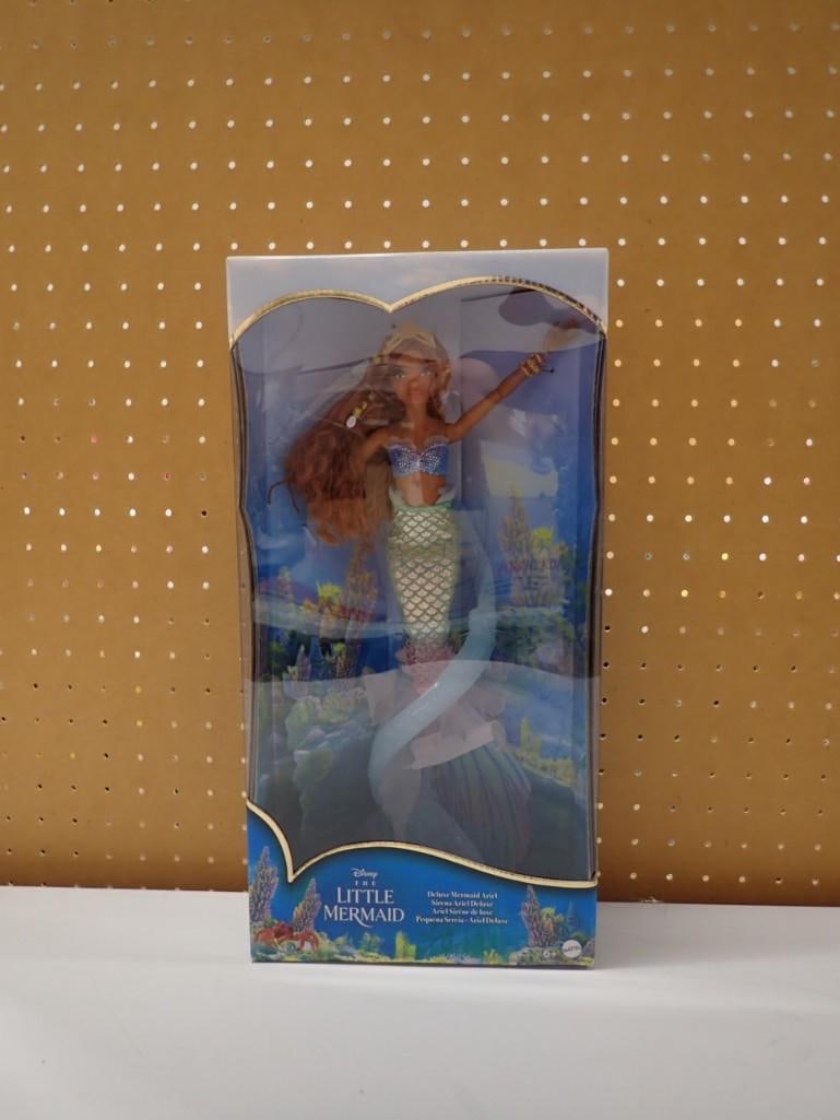 Walt Disney The Little Mermaid New in Package Mattel Deluxe Ariel Doll (1 of 8)