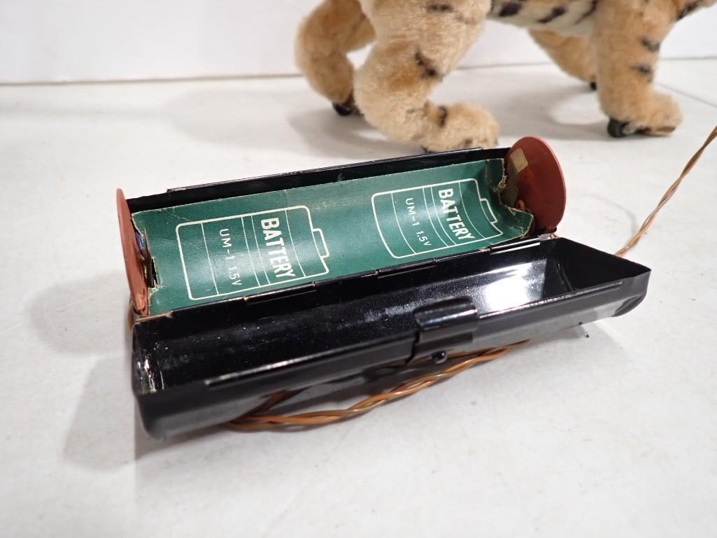 Marx Japan Remote Control Tiger - Untested - 11