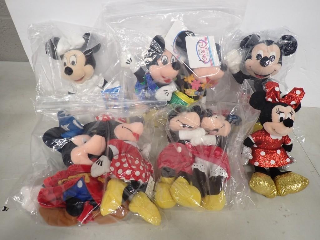 Walt Disney Plush Mickey and Minnie Mouse Lot (1 of 11)