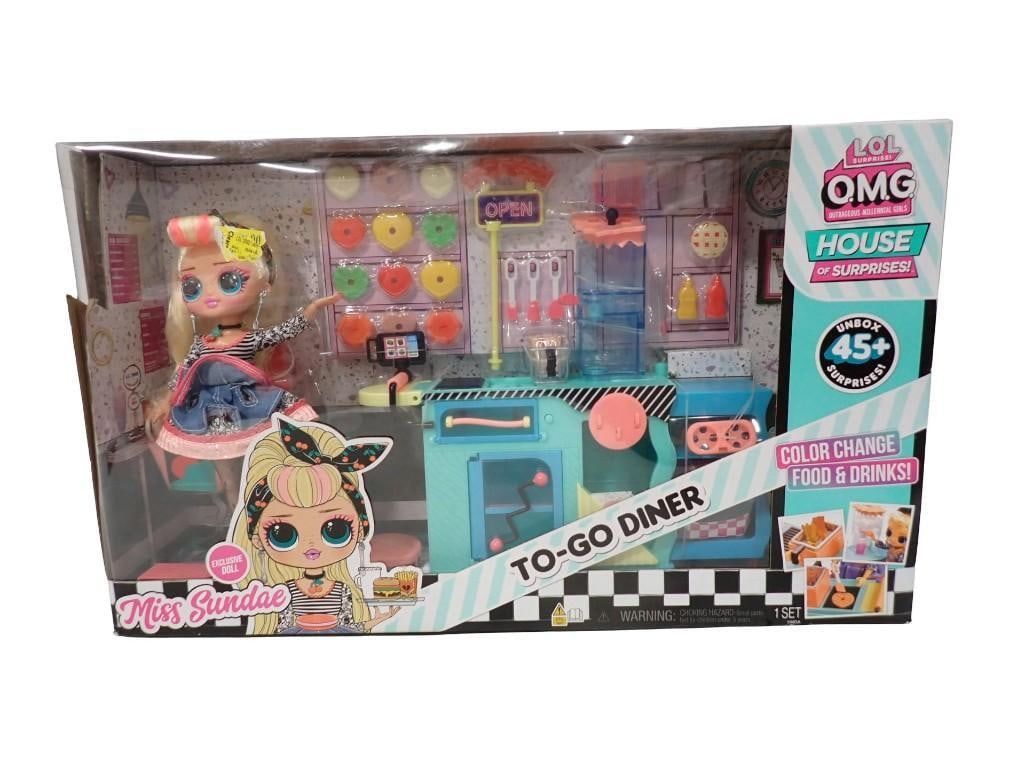 LOL OMG Outrageous Millennial Girls House of Surprises Miss Sundae Doll To-Go Diner New in Package (1 of 6)