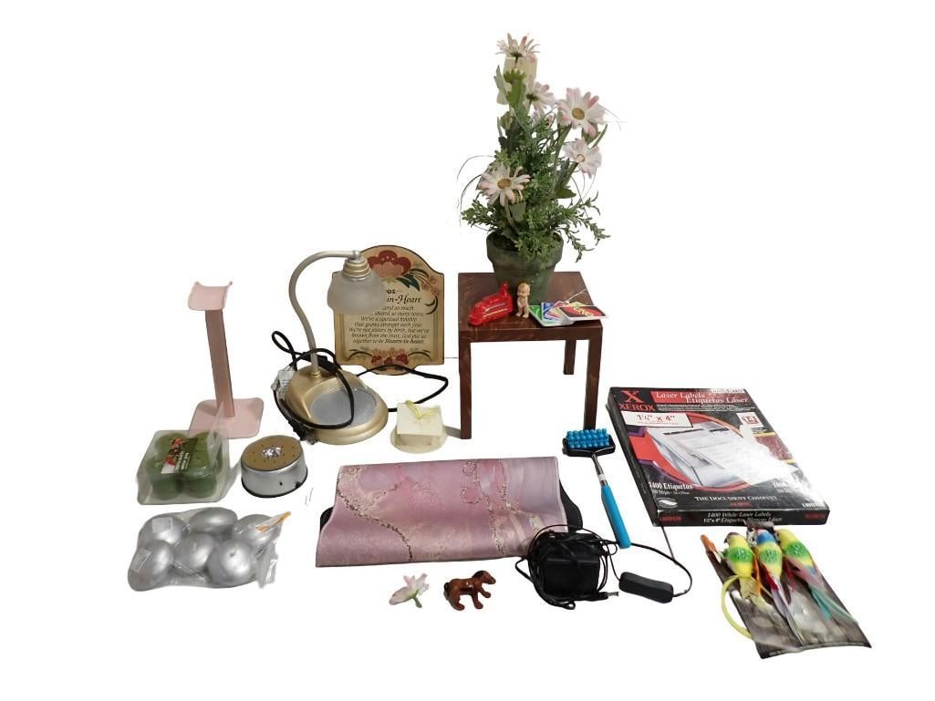 Misc. Lot including Lamp, Bird Decor, Home Decor, Candles, Figurines, etc.: Misc. Lot including Lamp, Bird Decor, Home Decor, Candles, Figurines, Small Table, etc. All pictures are considered part of the description and should be examined carefully by bidders. Live Auctioneer