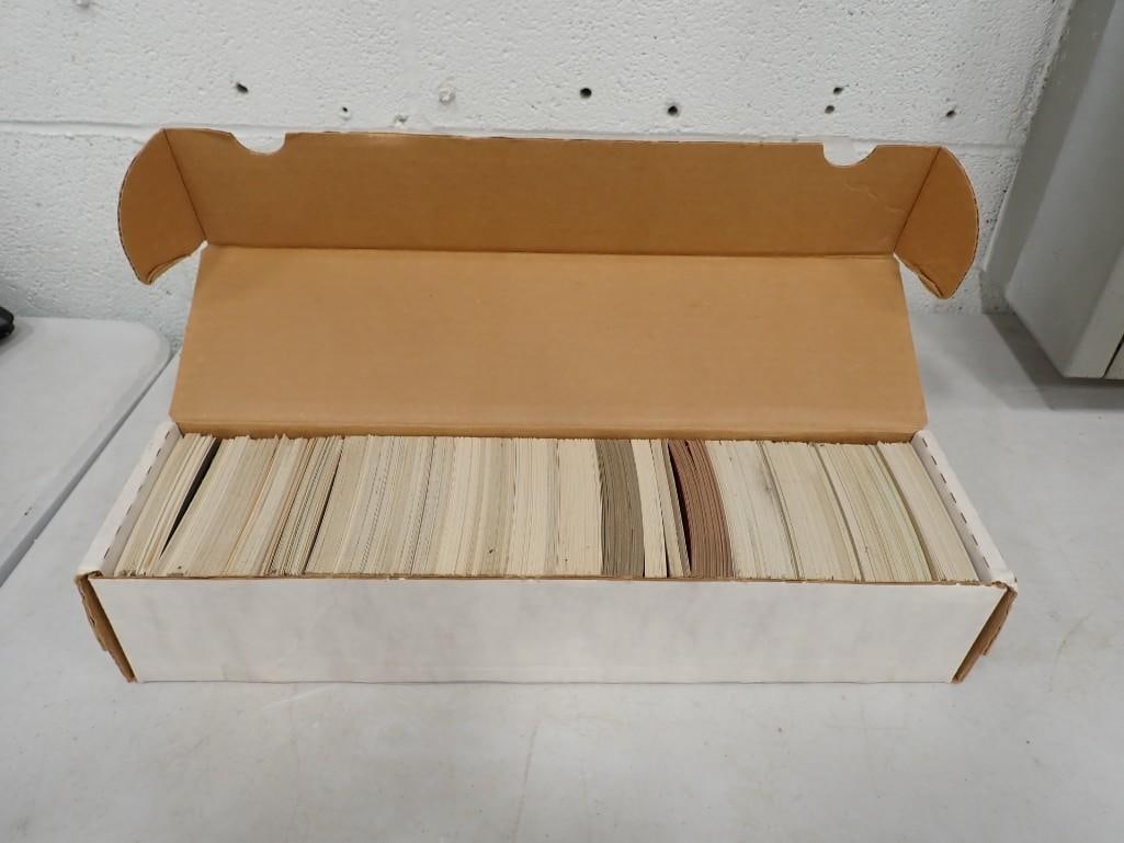 Lot of assorted Baseball Cards (1 of 11)