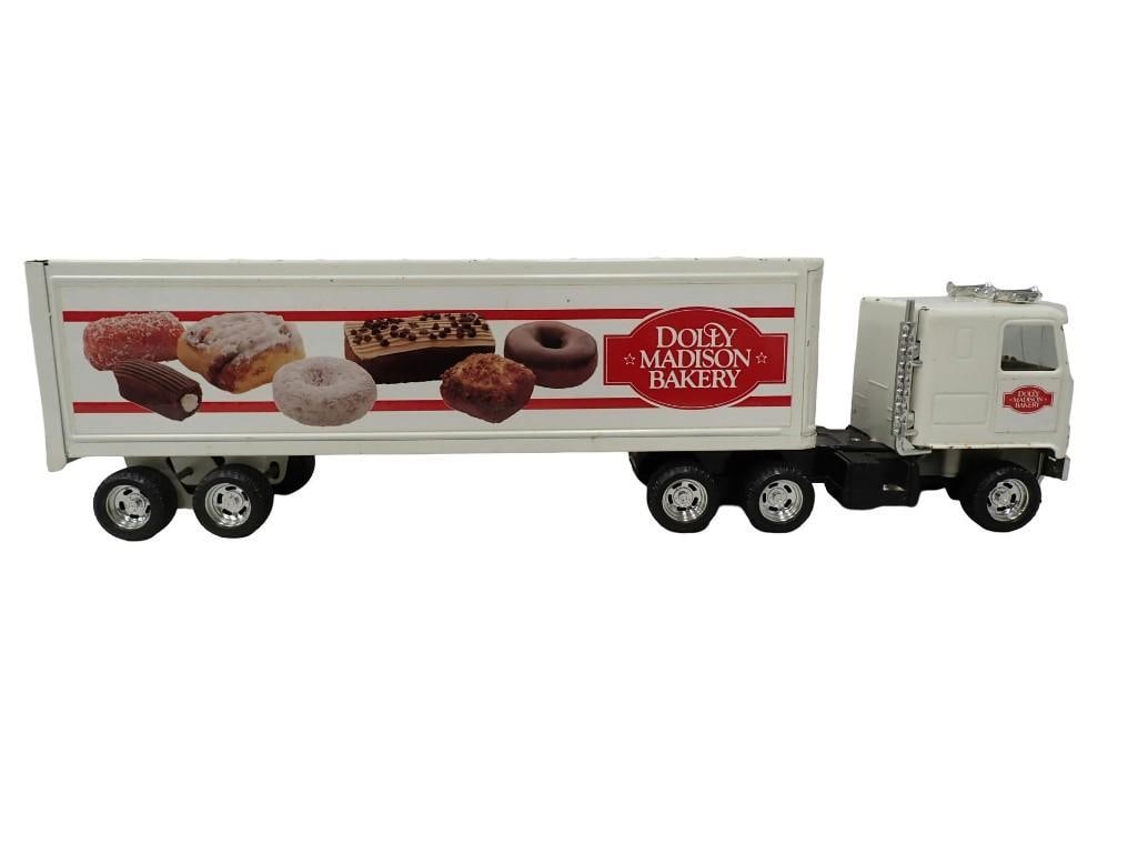 Vintage Ertl Die-Cast Dolly Madison Semi Trailer Truck (1 of 13)