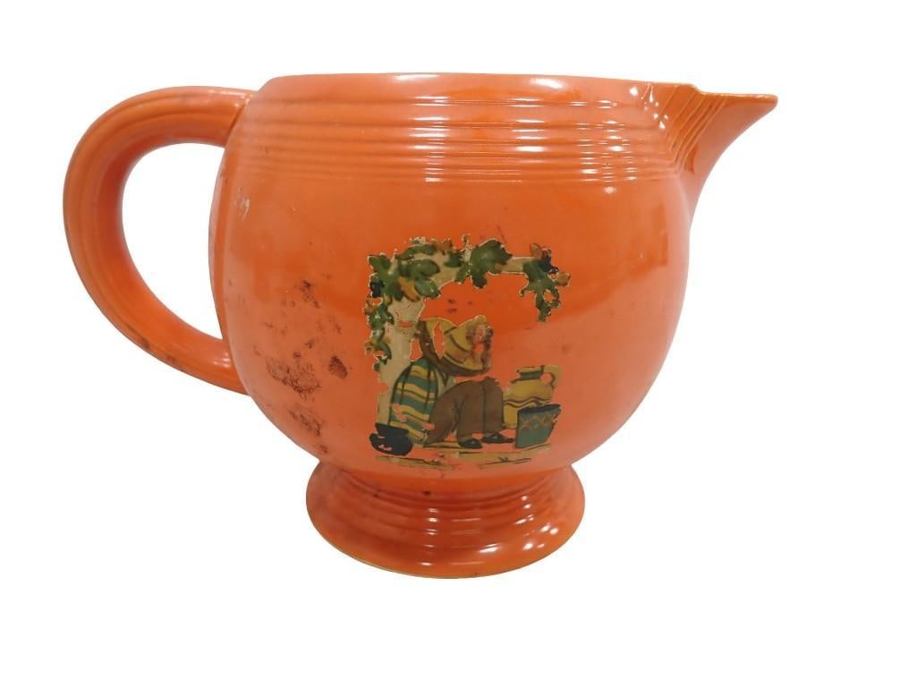 Fiestaware ice lip pitcher, Art Deco design with a Decal - Homer Laughlin (1 of 7)