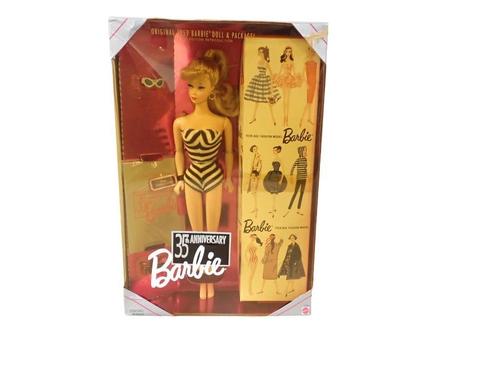 1993 Mattel Barbie 35th Anniversary Special Edition reproduction of 1959 doll - New in Package: 1993 Mattel Barbie 35th Anniversary Special Edition reproduction of 1959 doll - New in Package All pictures are considered part of the description and should be examined carefully by bidders. Live Auc