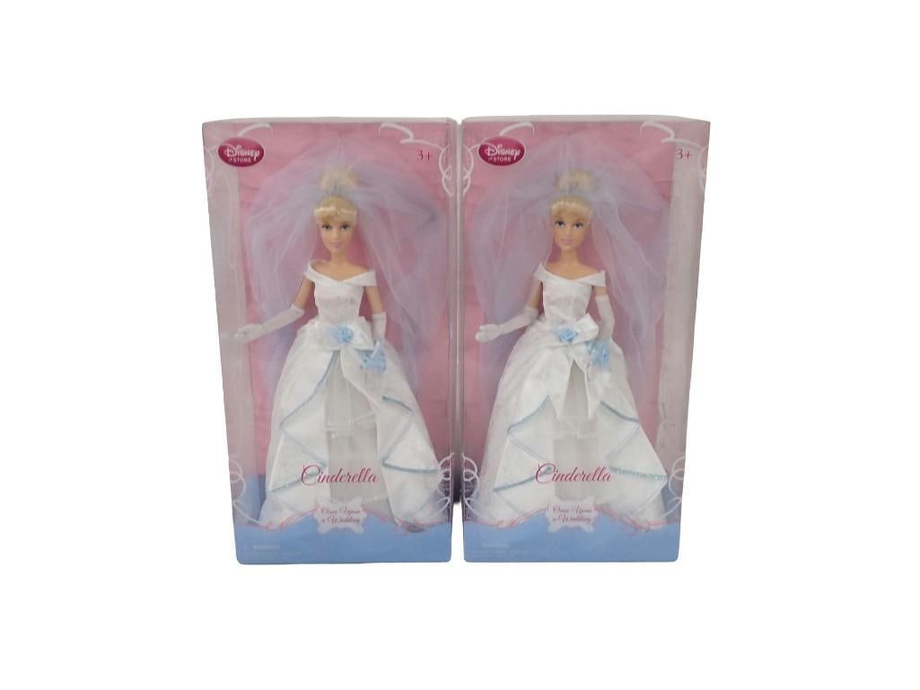 2 Walt Disney Store Cinderella Once Upon a Wedding Dolls - New in Packages: 2 Walt Disney Store Cinderella Once Upon a Wedding Dolls - New in Packages All pictures are considered part of the description and should be examined carefully by bidders. Live Auctioneers is now offe