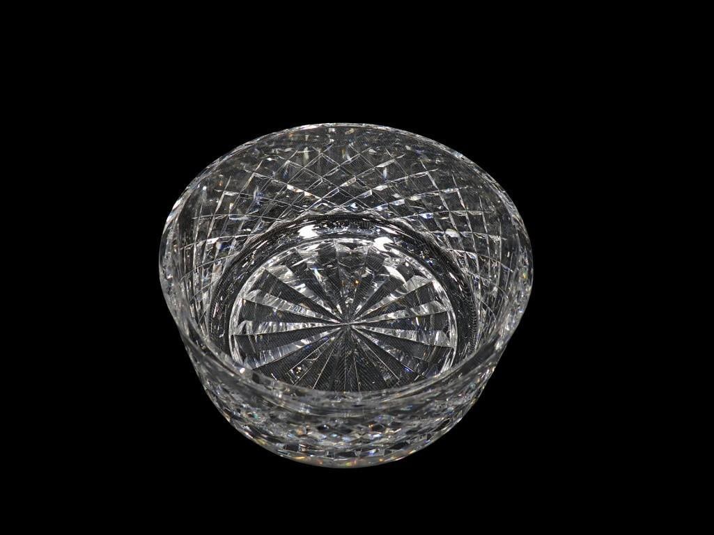 Waterford Crystal Serving Bowl, Alana Pattern Height: 3 1/2" Diameter: 7": Waterford crystal serving bowl, Alana pattern Height: 3 1/2" Diameter: 7" All pictures are considered part of the description and should be examined carefully by bidders. Live Auctioneers is n
