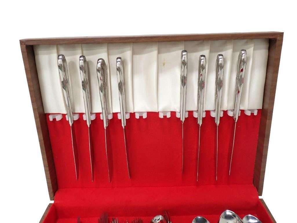 Flatware Set with Case - 2