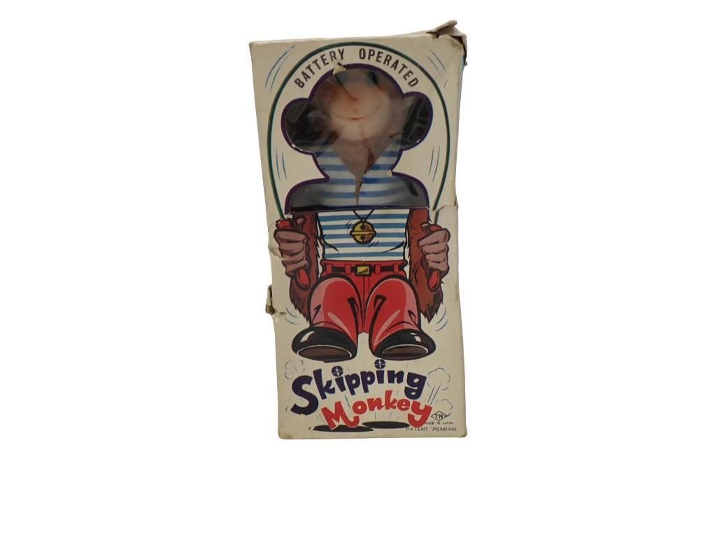 Vintage Skipping Monkey Japanese Battery Operated Toy with Original Box (1 of 7)