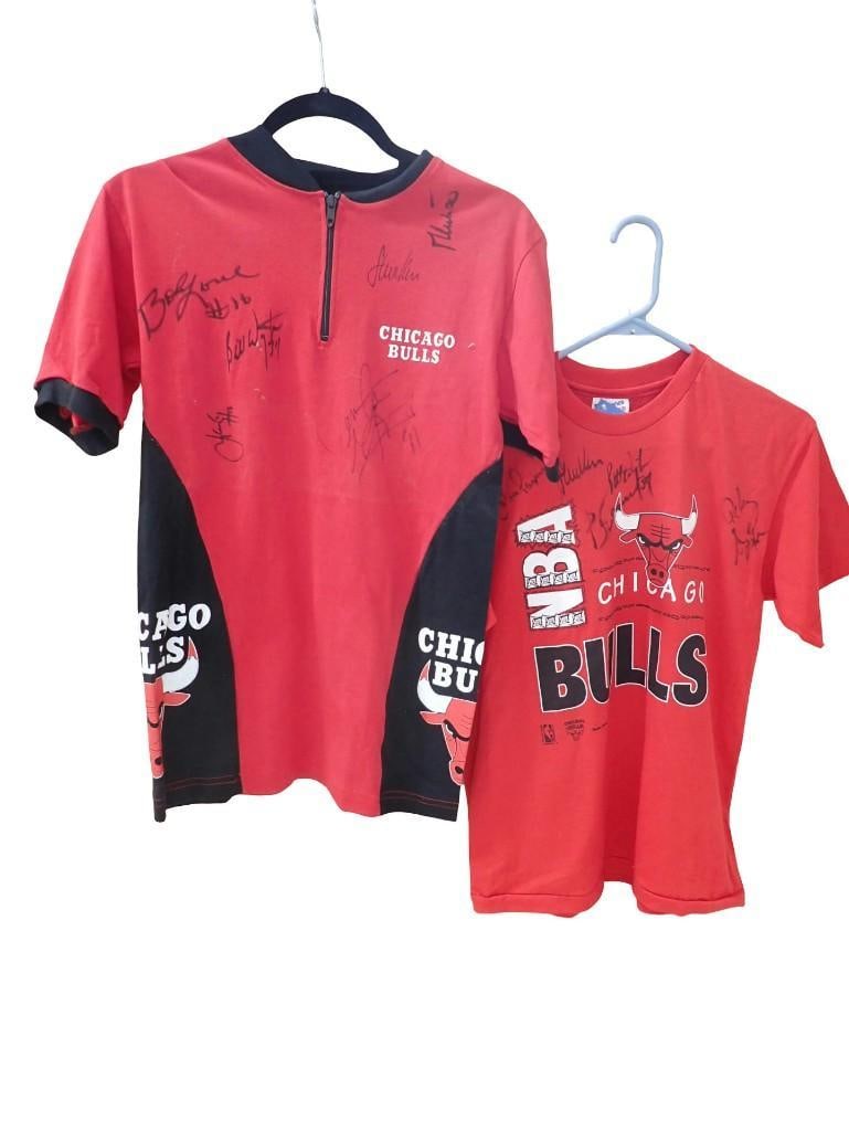 Chicago Bulls Shirts with Autographs - John Paxson has COA, also included is Bill Wennington, Bob (1 of 14)