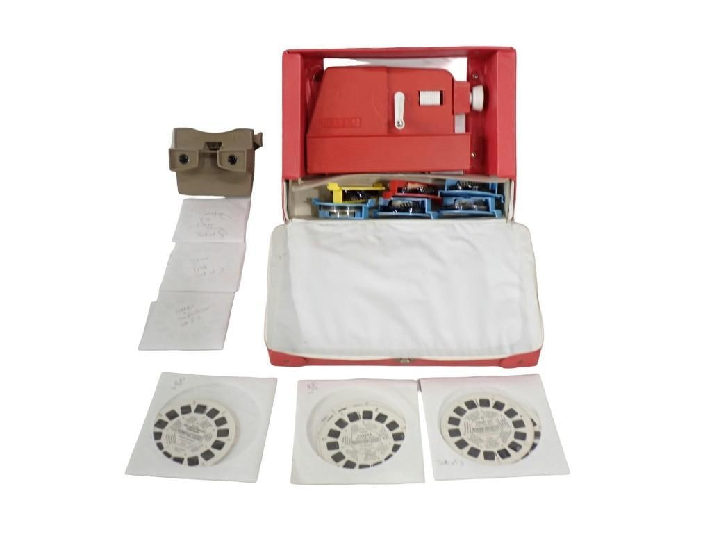 Vintage Viewmaster and Kenner Projector with Case and Movies and Reels: Vintage Viewmaster and Kenner Projector with Case and Movies and Reels All pictures are considered part of the description and should be examined carefully by bidders. Live Auctioneers is now offering