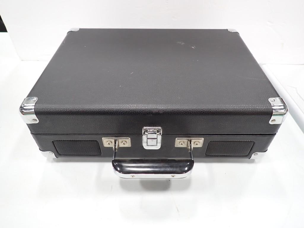 Crosley Record Player / Phonograph with built in Case (1 of 10)