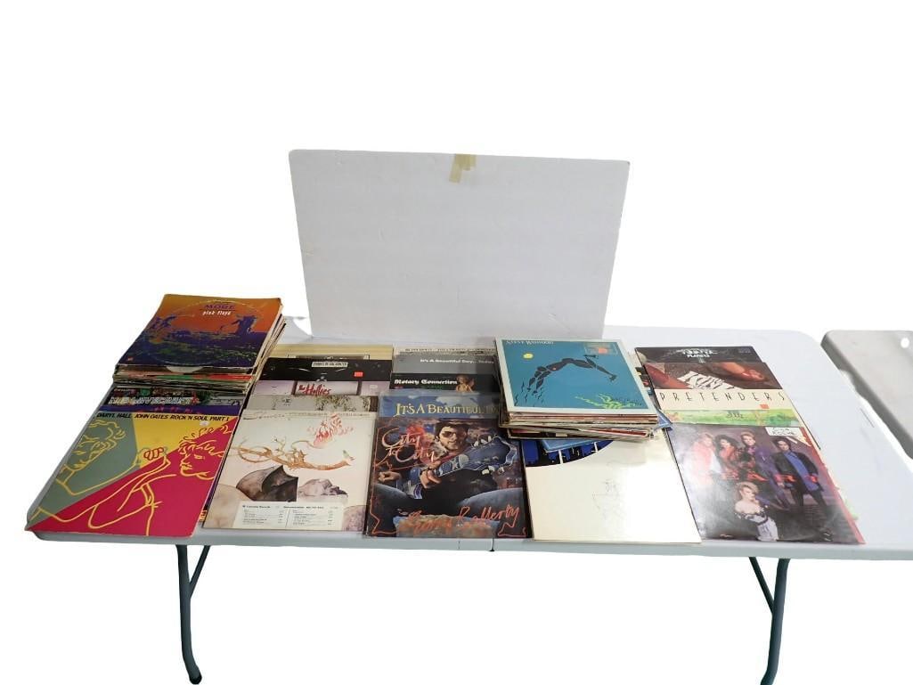 Vinyl Record Albums including Pink Floyd, Hall & Oates, Gerry Rafferty, Pretenders, Heart, Hollies,: Vinyl Record Albums including Pink Floyd, Hall & Oates, Gerry Rafferty, Pretenders, Heart, Hollies, etc. All pictures are considered part of the description and should be examined carefully by