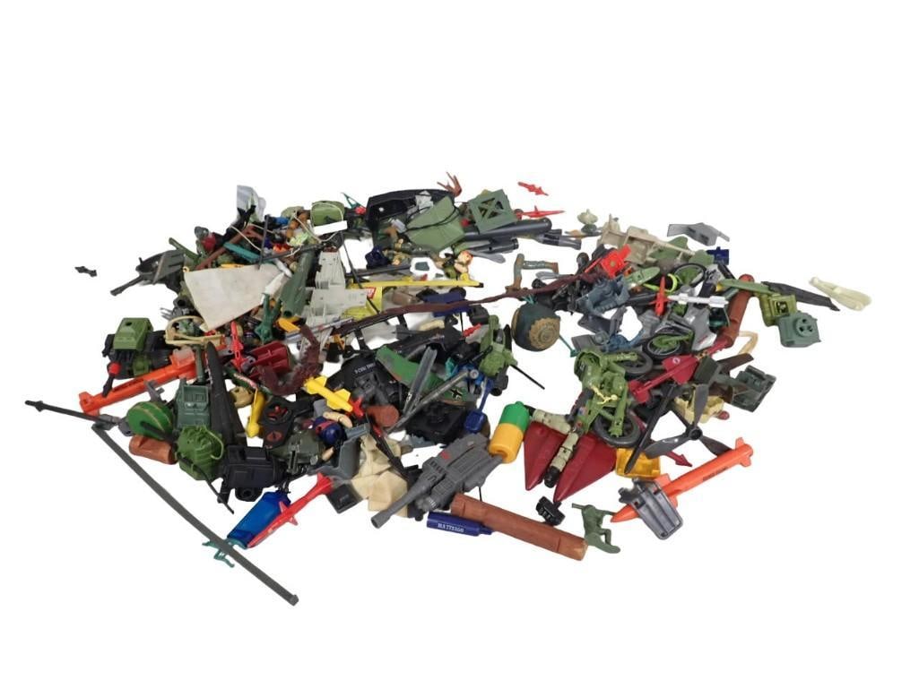 Vintage Toy Accessories Lot including GI Joe (1 of 4)