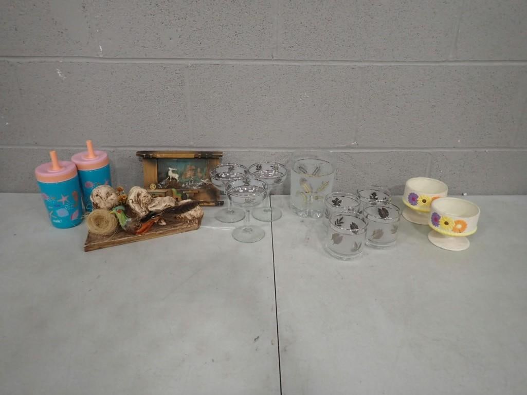 MCM Lot including Libbey Frosted Silver Leaf Glasses, Folk Art Bird and Diorama, Floral Footed Cups: MCM Lot including Libbey Frosted Silver Leaf Glasses, Folk Art Bird and Diorama, Floral Footed Cups All pictures are considered part of the description and should be examined carefully by bidders. Liv