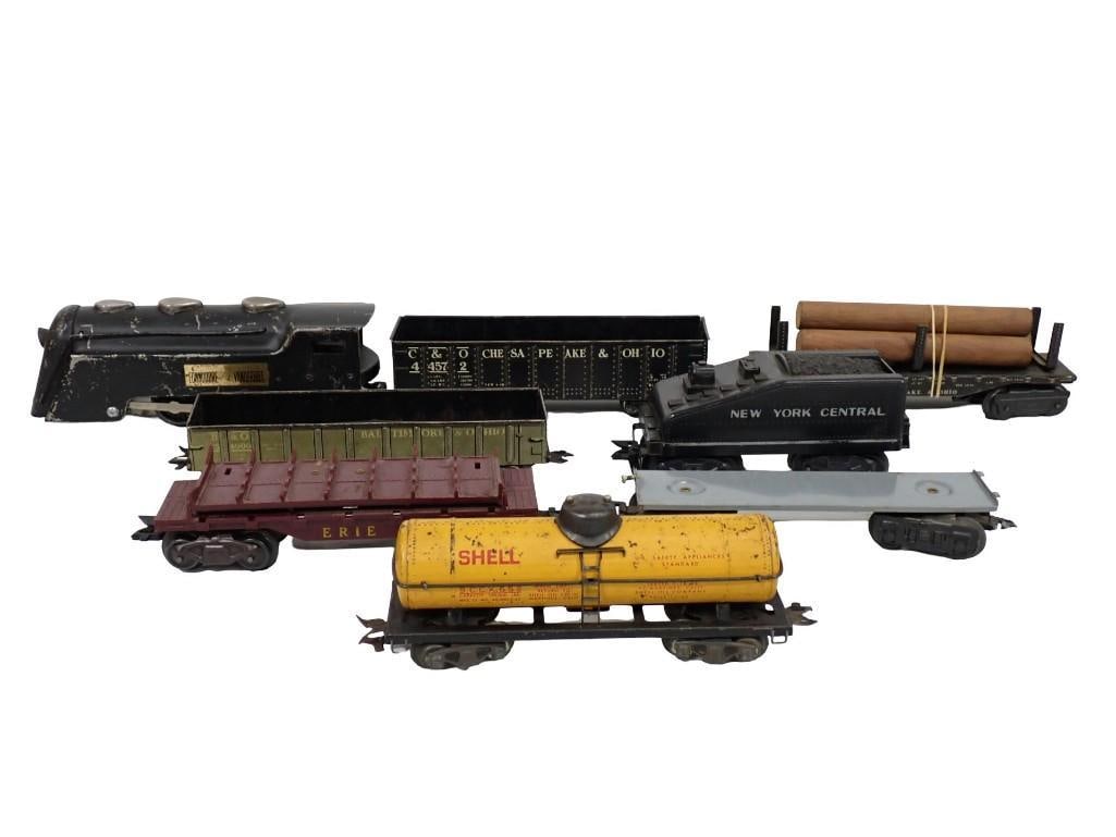 Vintage O Scale Model Trains including Marx Tin Litho (1 of 10)