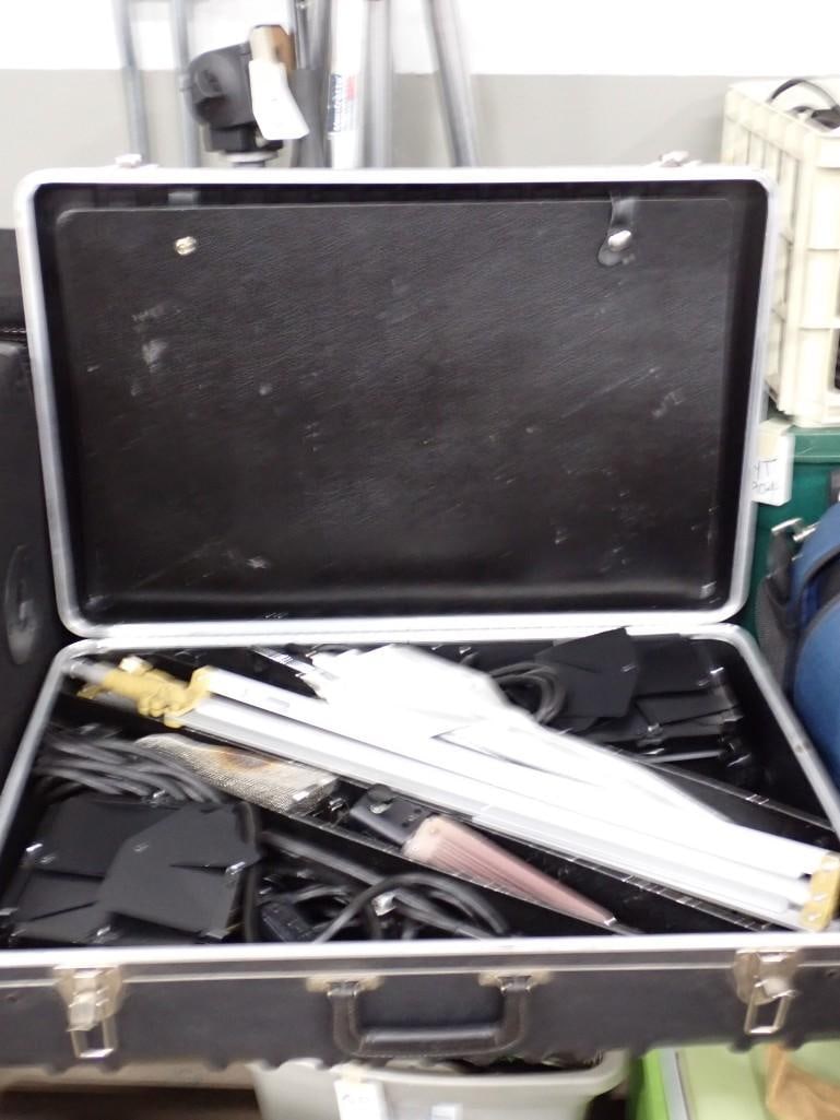 Lowel lighting system with Hard Case - comes with everything as shown: Lowel lighting system with Hard Case - comes with everything as shown All pictures are considered part of the description and should be examined carefully by bidders. Live Auctioneers is now offering 