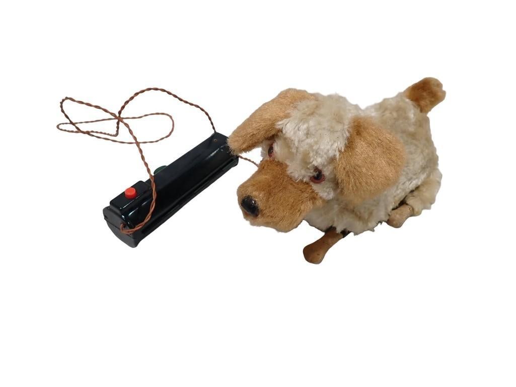 Vintage Battery Operated Spaniel Dog (1 of 9)