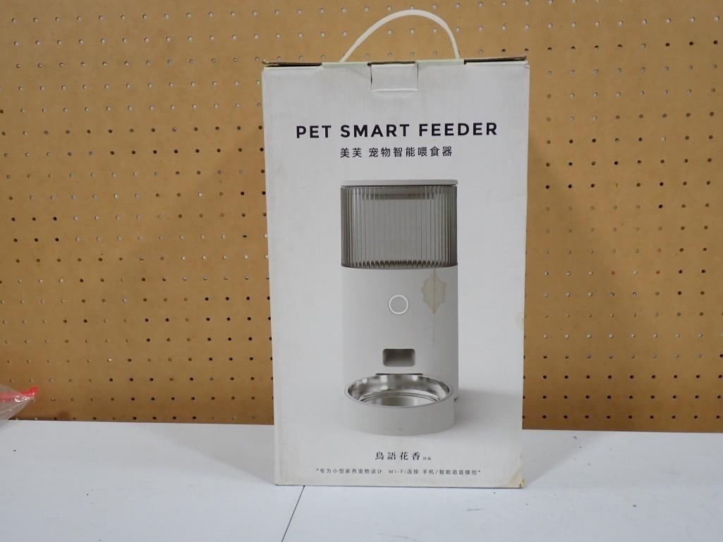 Pet Smart Feeder with WiFi - New in Box (1 of 8)