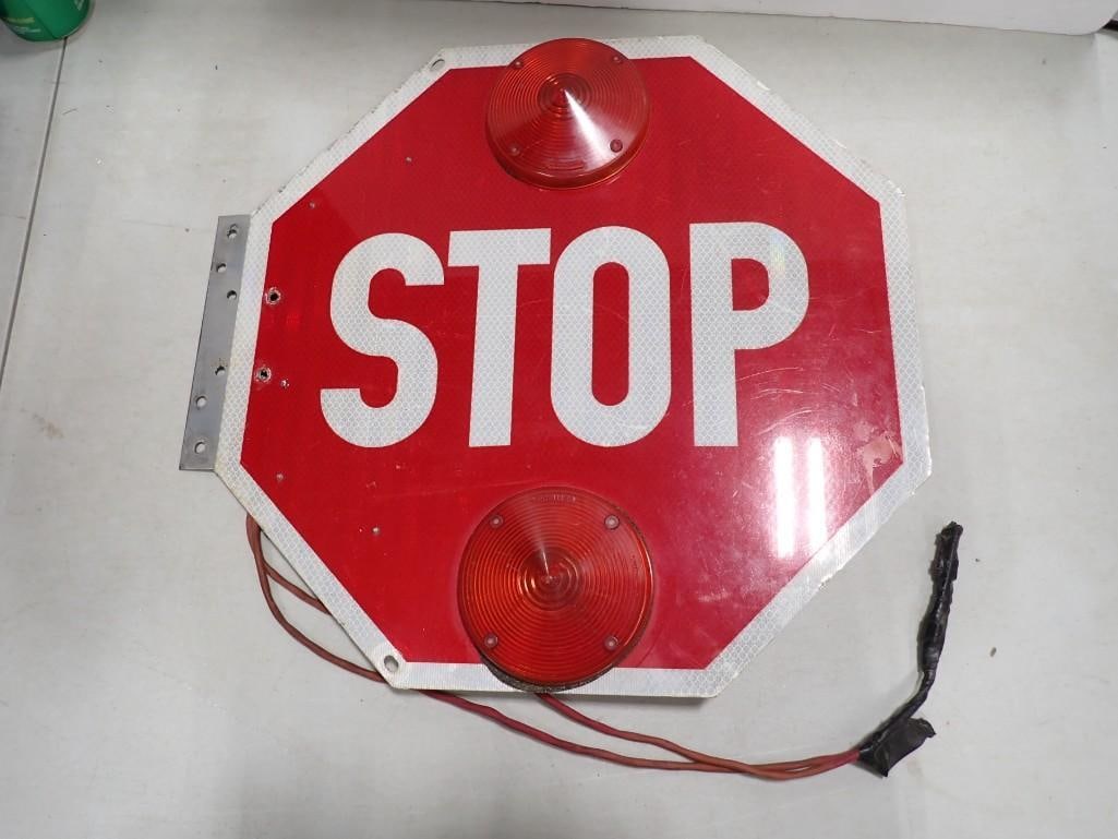 School Bus Stop Sign with Lights - Untested: School Bus Stop Sign with Lights - Untested. It could probably be attached to non school buses as well if you know what you're doing. All pictures are considered part of the description and 