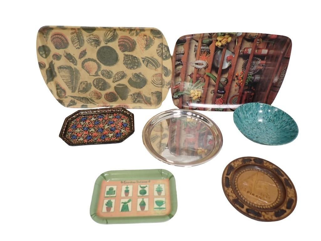Vintage Trays, Bowl, and Plate: Vintage Trays, Bowl, and Plate All pictures are considered part of the description and should be examined carefully by bidders. Live Auctioneers is now offering Live Shipping through them. This is an 