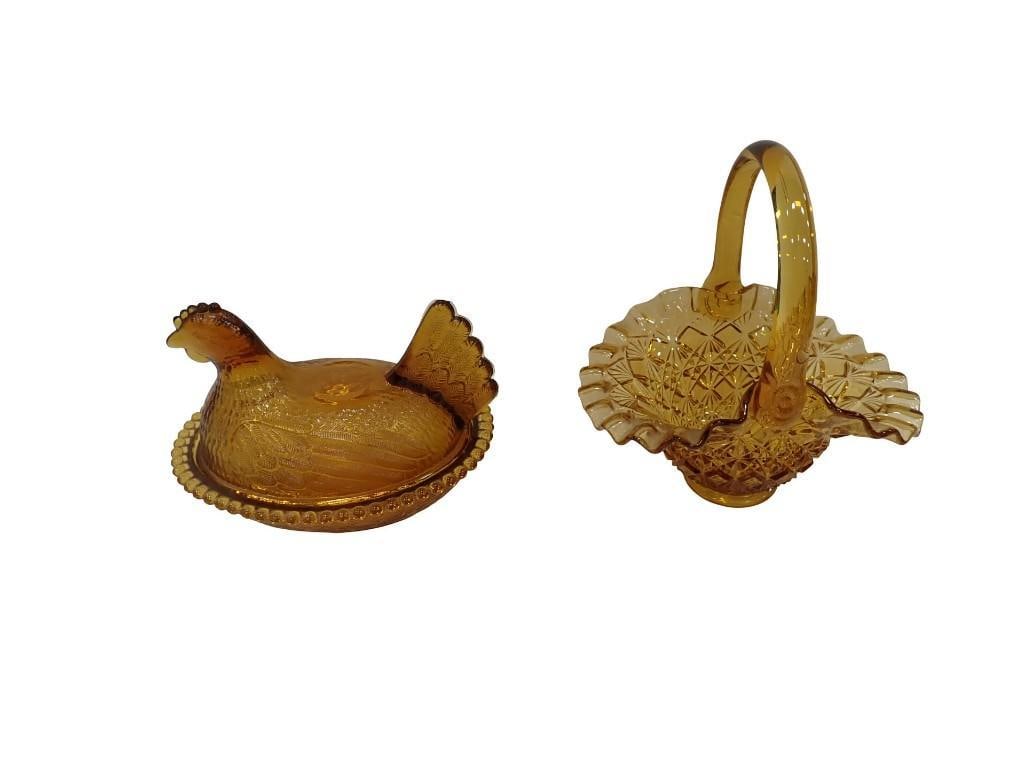 Vintage Glass amber hen on a nest covered candy dish and amber glass basket (1 of 14)