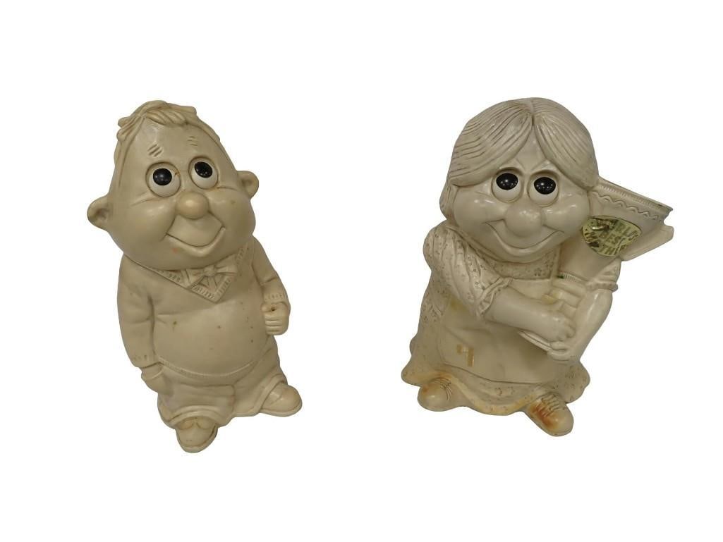 Vintage 1970's Russ Berrie R&W Resin Figurines: Vintage 1970's Russ Berrie R&W Resin Figurines All pictures are considered part of the description and should be examined carefully by bidders. Live Auctioneers is now offering Live Shipping t