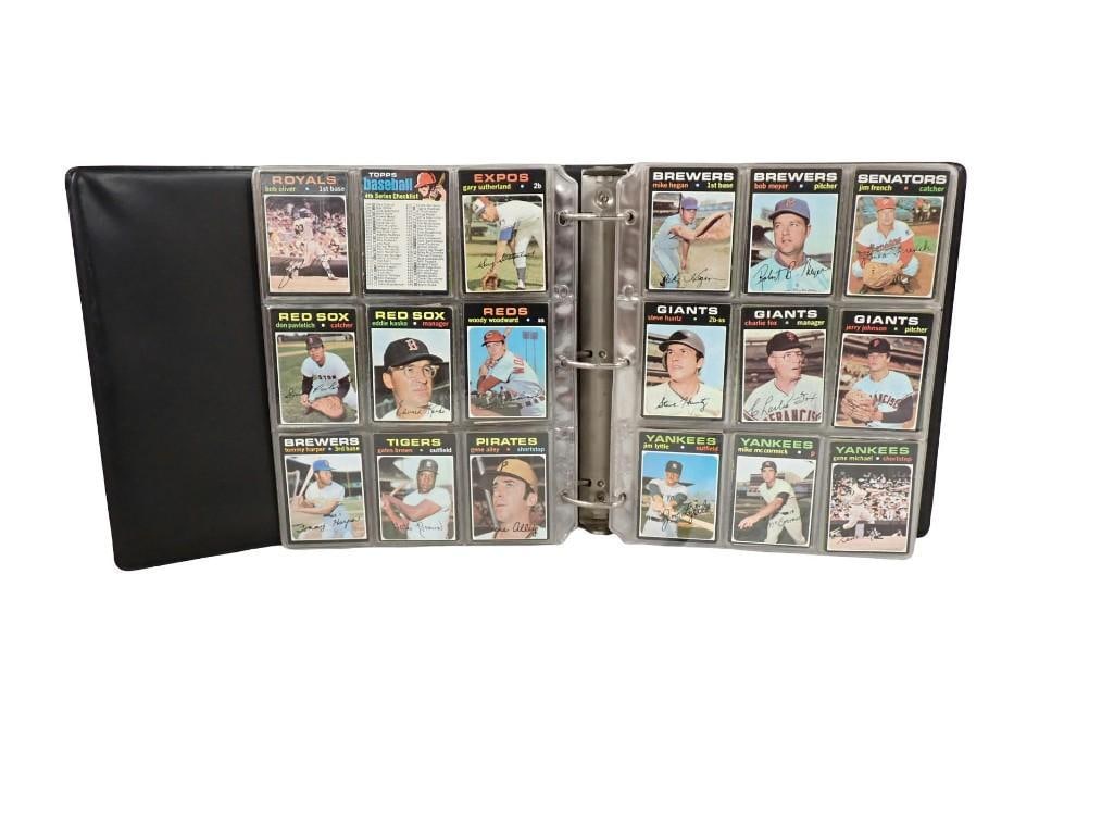 Binder of 600+ Topps Baseball Cards from the 1960's and 1970's (1 of 7)