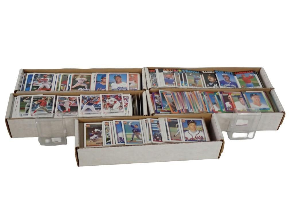 Lot full of assorted Sports cards including Baseball, Vintage (1 of 6)
