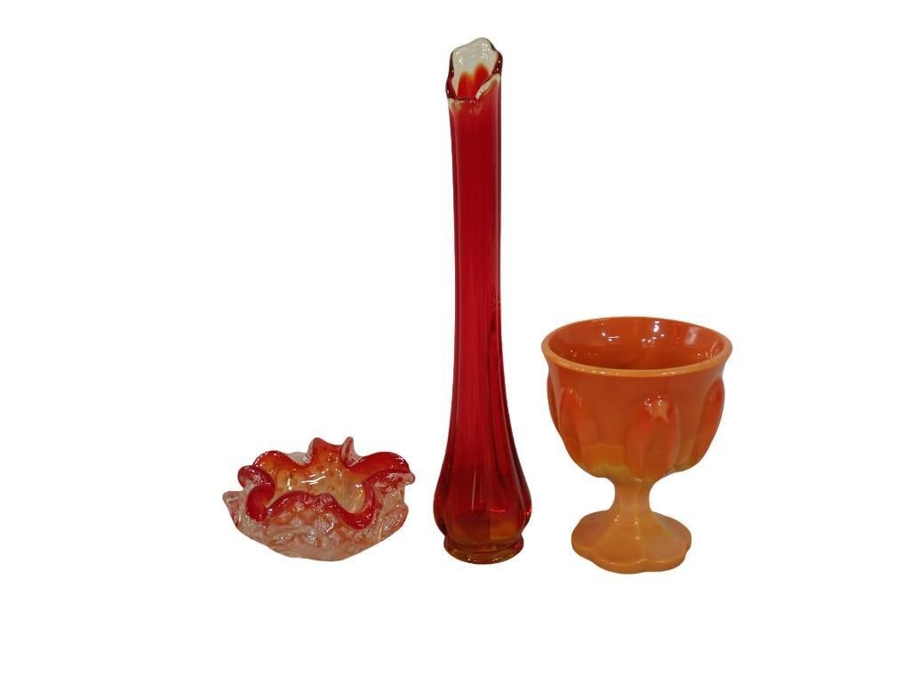 MCM Glass Lot including LE Smith Compote in Bittersweet, Stretch Swung Bud Vase in Amberina, Small: MCM Glass Lot including LE Smith Compote in Bittersweet, Stretch Swung Bud Vase in Amberina, Small Bowl / trinket hand blown red-orange, clear with gold and silver inclusions - polished base All pictu