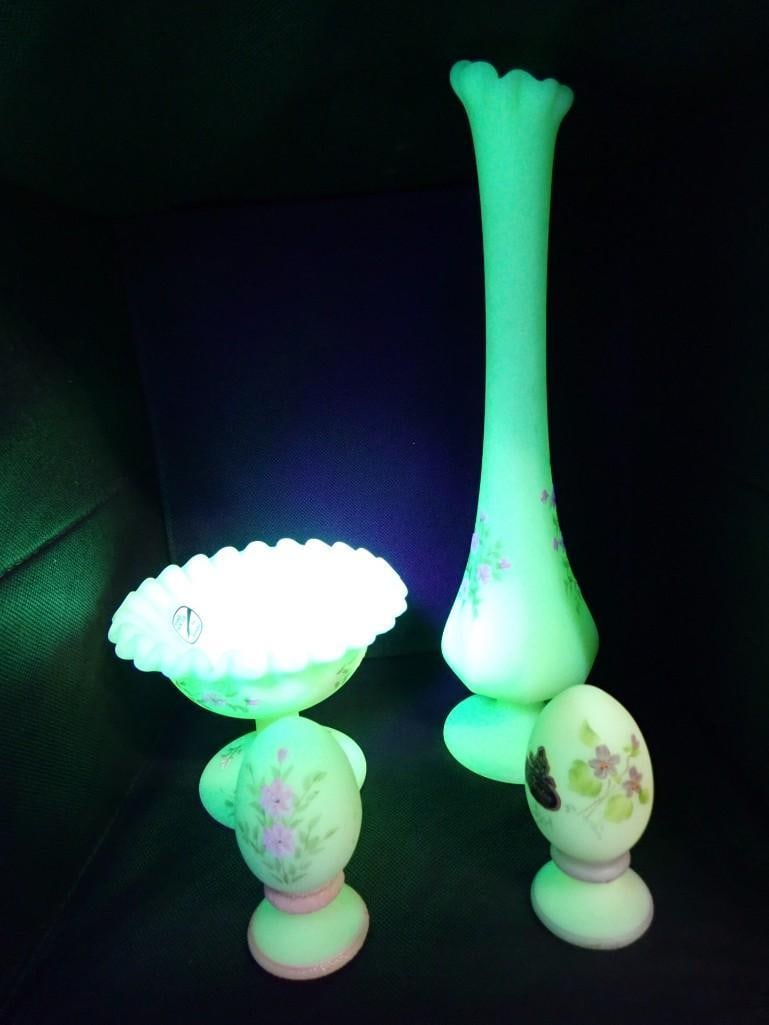 4 Fenton Custard Glass Pieces - Hand Painted and signed - Bud Vase, 2 eggs, Small Compote (1 of 20)