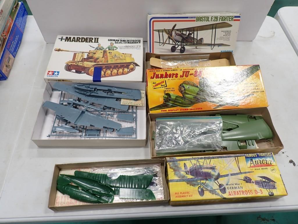 Lot of 4 Model Airplane Kits (1 of 6)