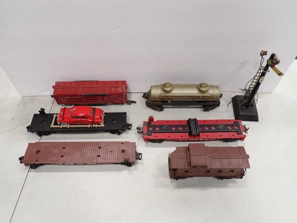 Vintage Train Lot including Lionel O Gauge, Marx Semaphore Railroad Signal, etc (1 of 14)