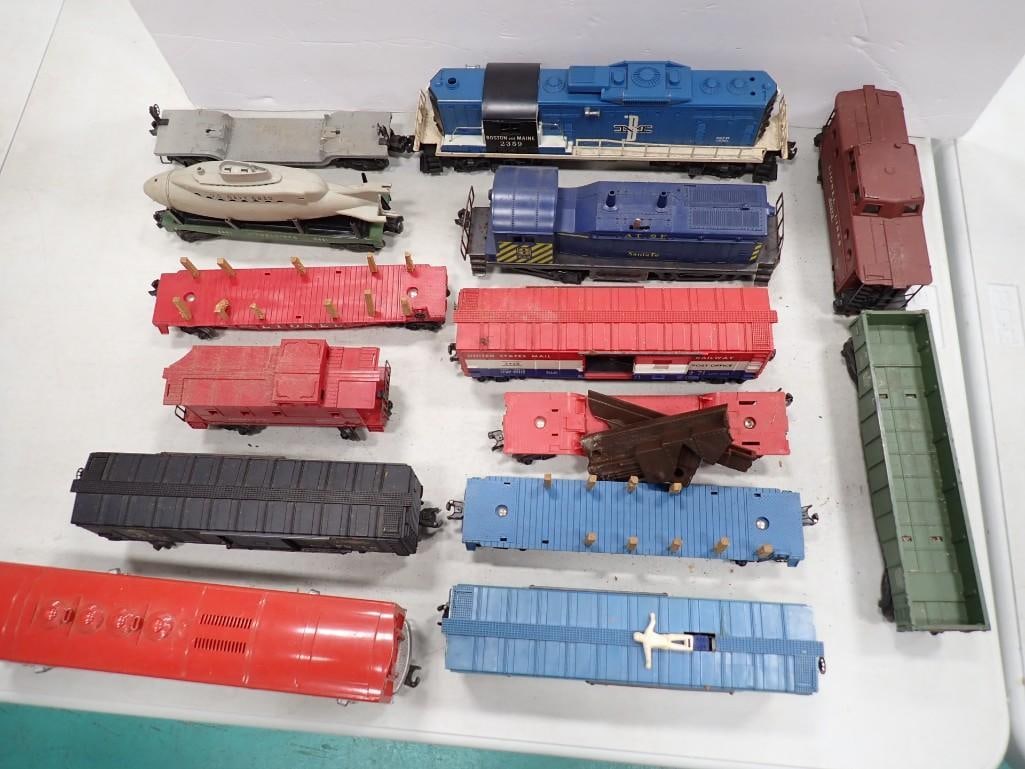 Lot of Vintage Model Trains including O Scale, Lionel, The Texas Special, Santa Fe, Boston and Maine (1 of 20)